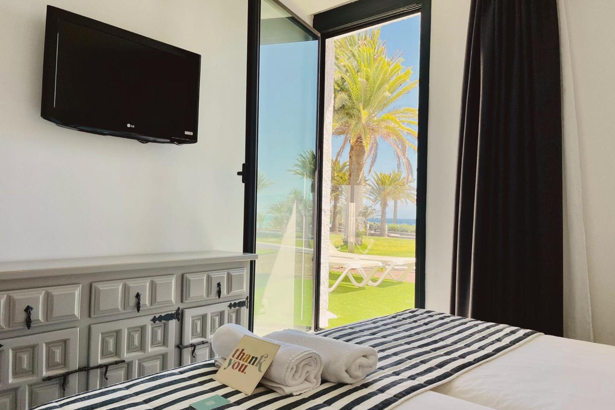 Bungalows Dona Rosa Плая дел Инглес Стая снимка